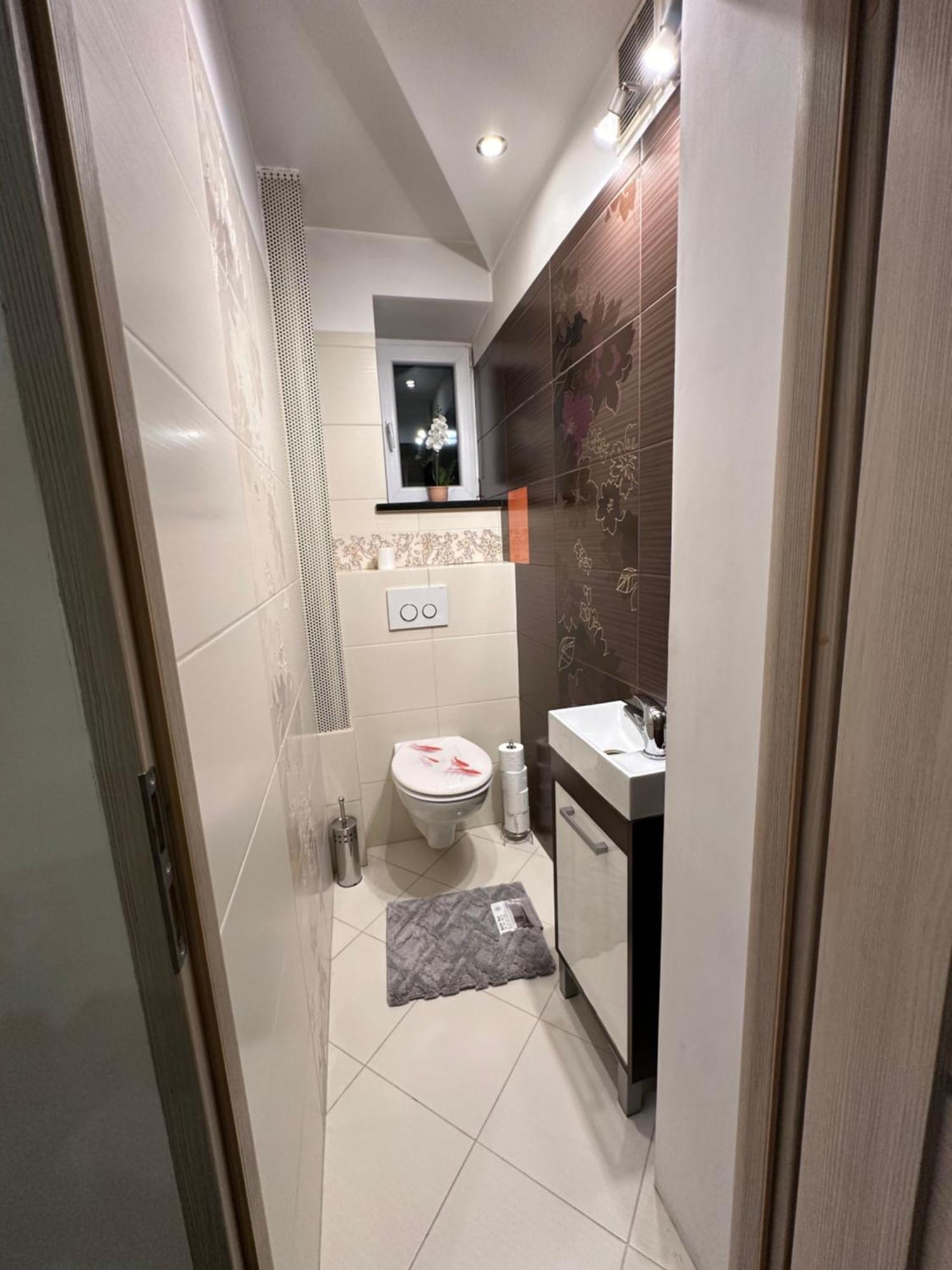 Large, Luxury Condo With Sauna Przemysl Exterior photo