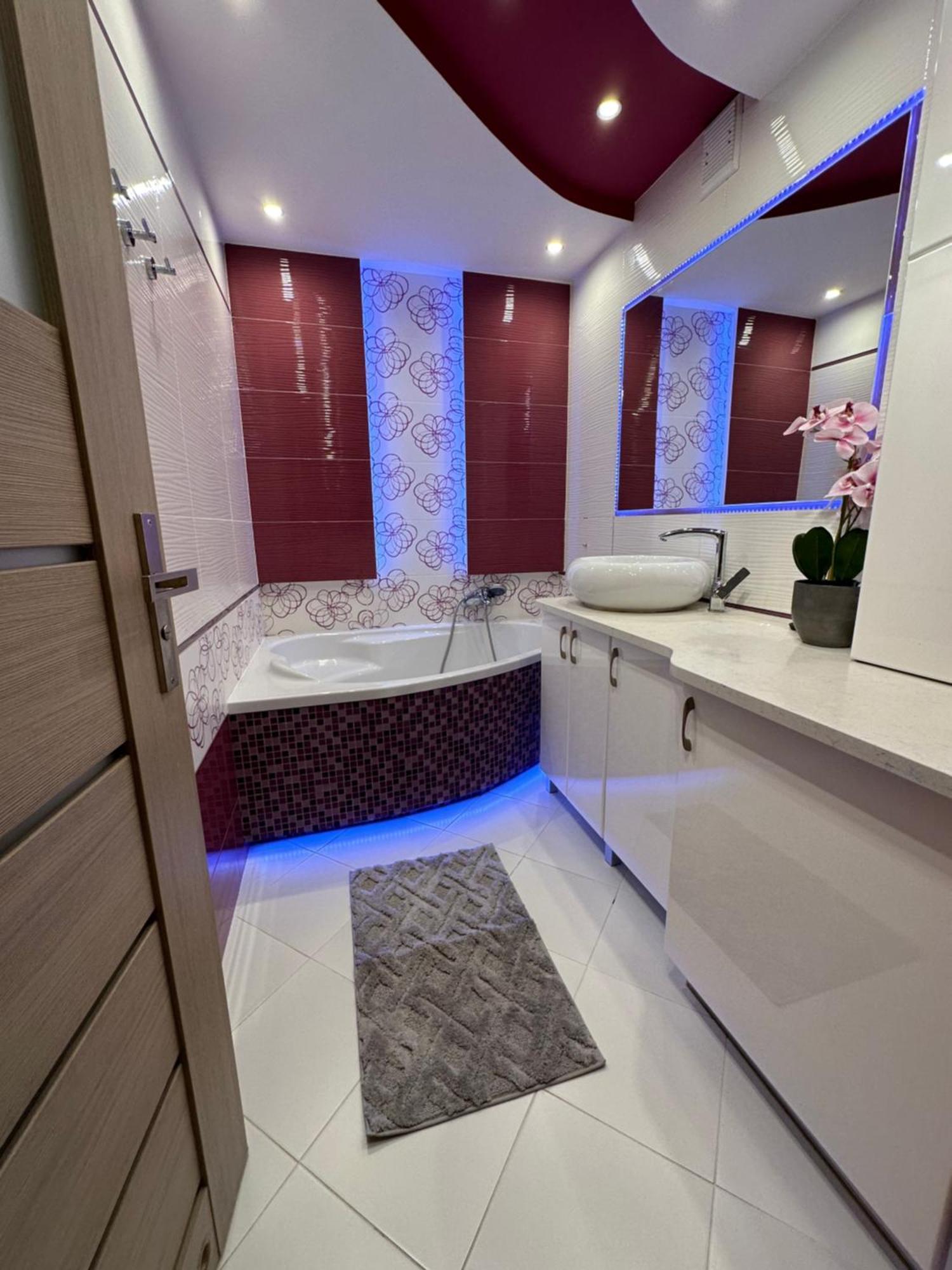 Large, Luxury Condo With Sauna Przemysl Exterior photo